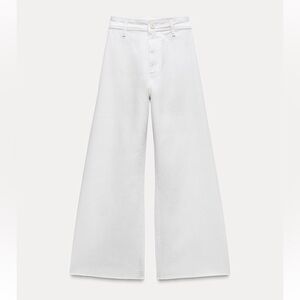 Zara Marine Straight White jeans size 6